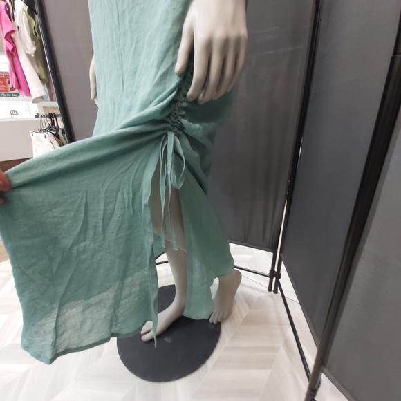 💢SOLD💢Forever 21 Sage skirt - Picture 8 of 14